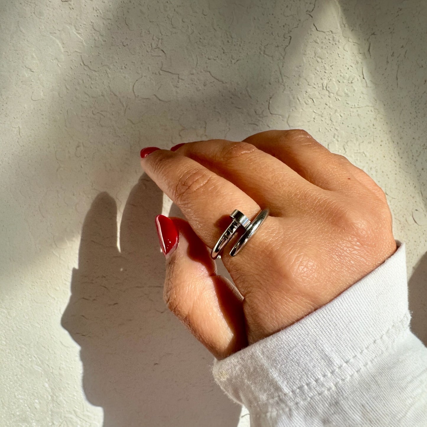 Nail Ring