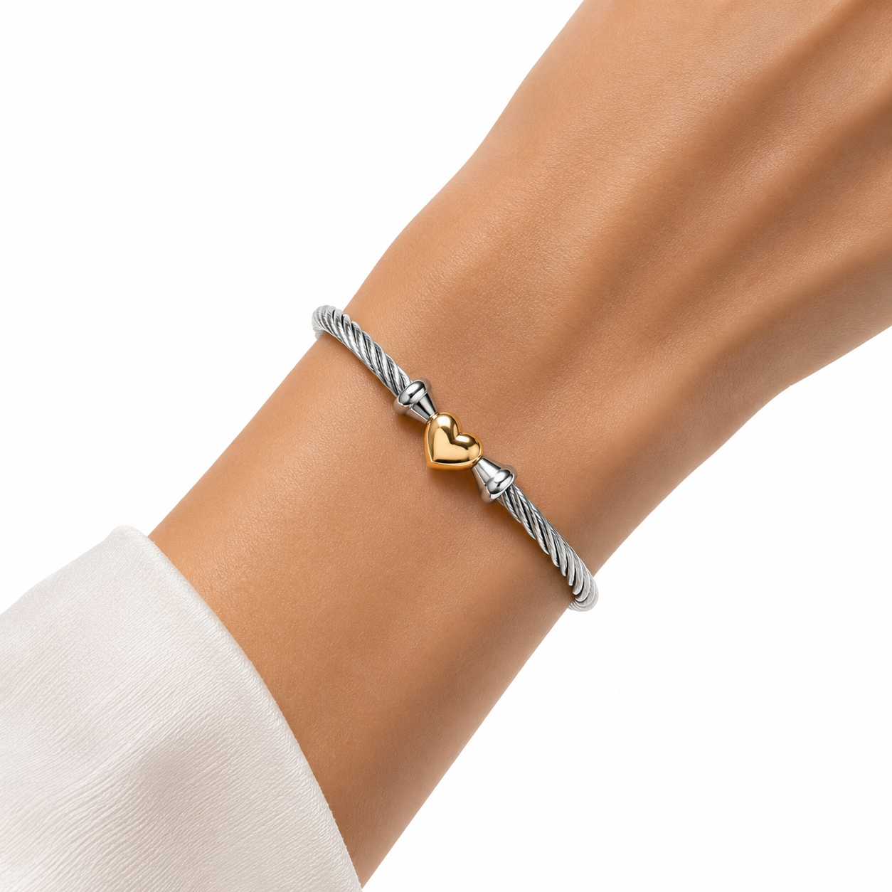 Twist Heart Gold Bangle