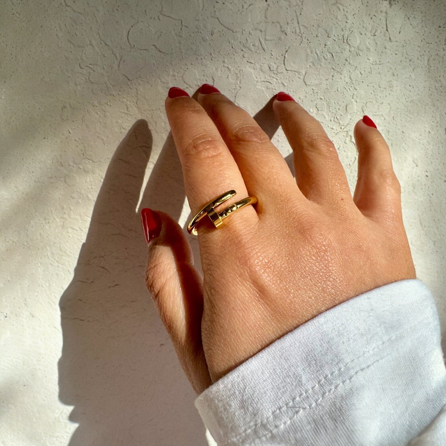 Nail Ring