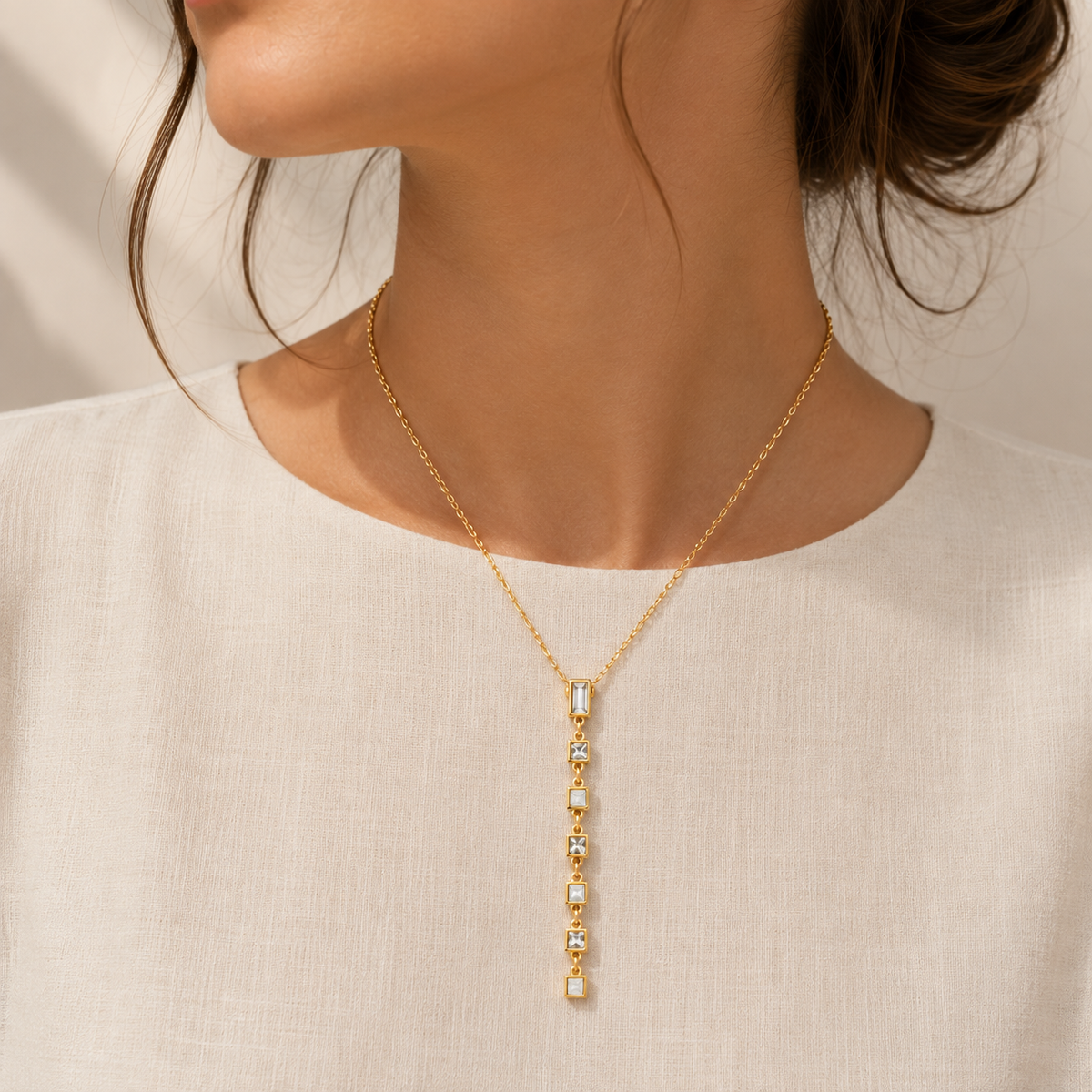 REFRACTION NECKLACE