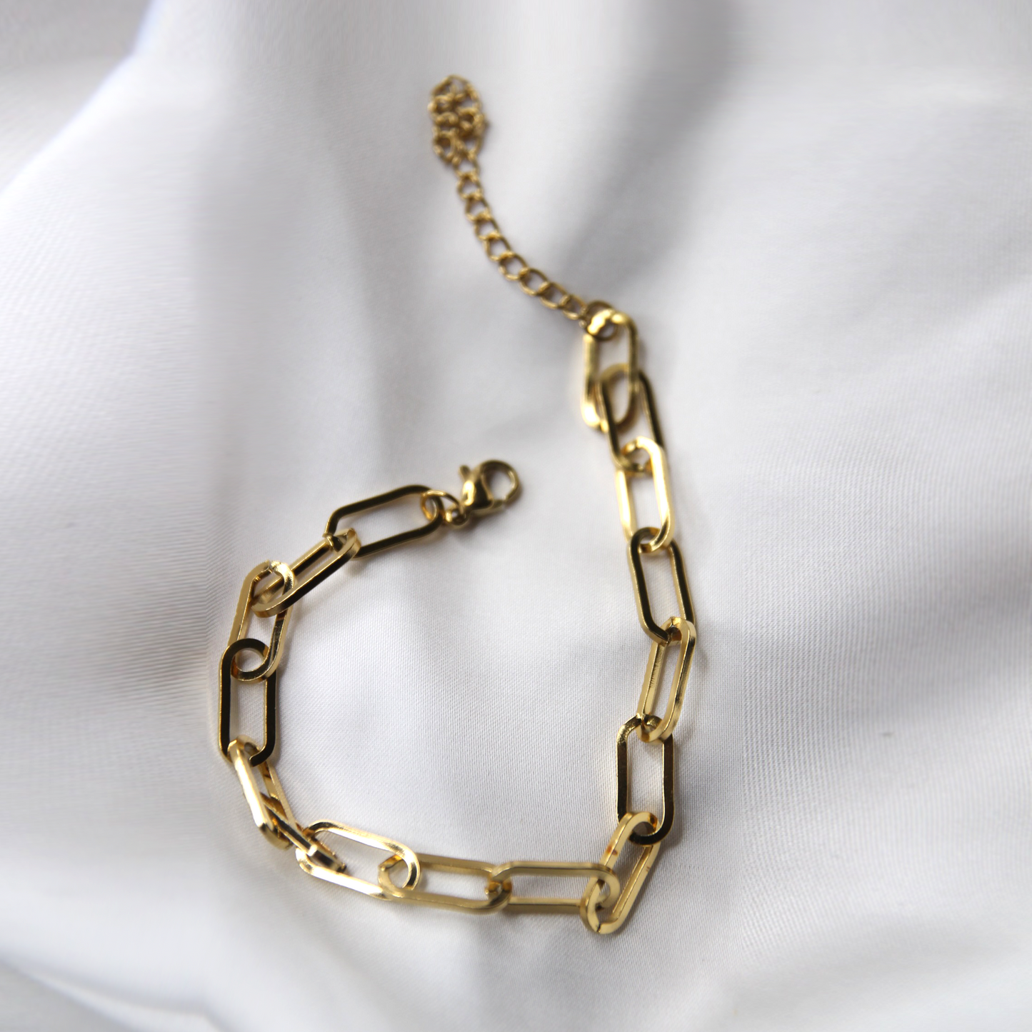 Big Paper Clip Bracelet đź’§