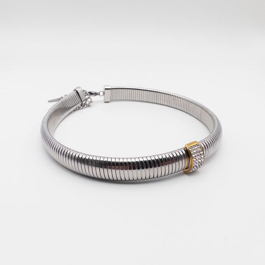Snake choker