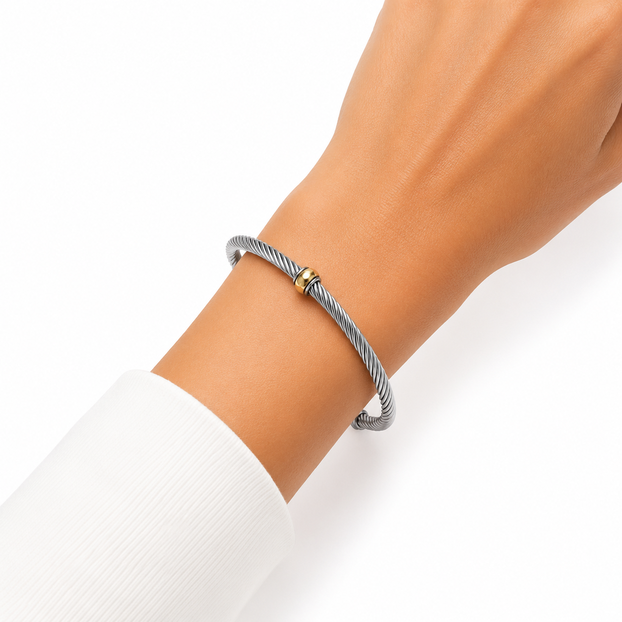 Twist Barrel Station Cuff